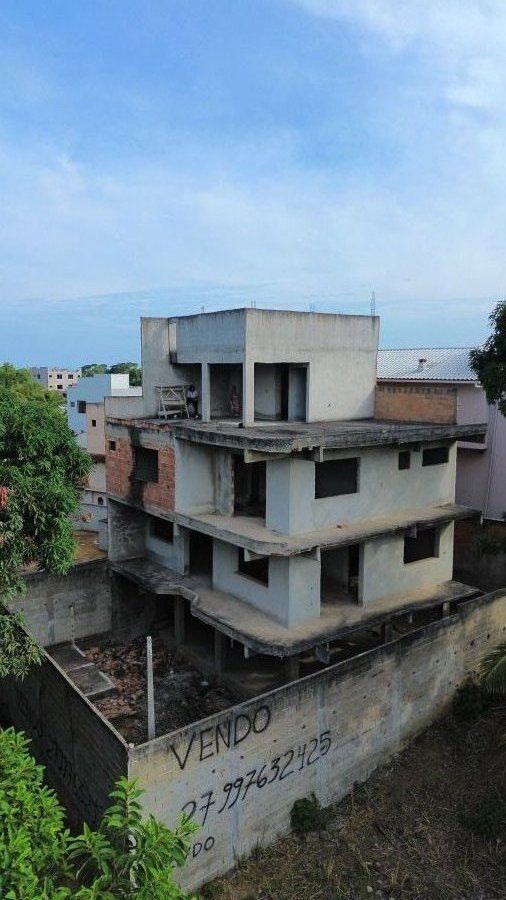 Casa Triplex - Venda - Iriri - Anchieta - ES