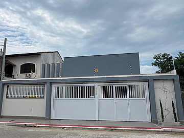 CASA COMPLETA A VENDA !!!