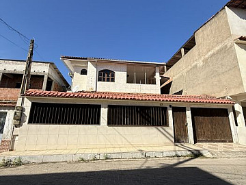 Casa � Venda